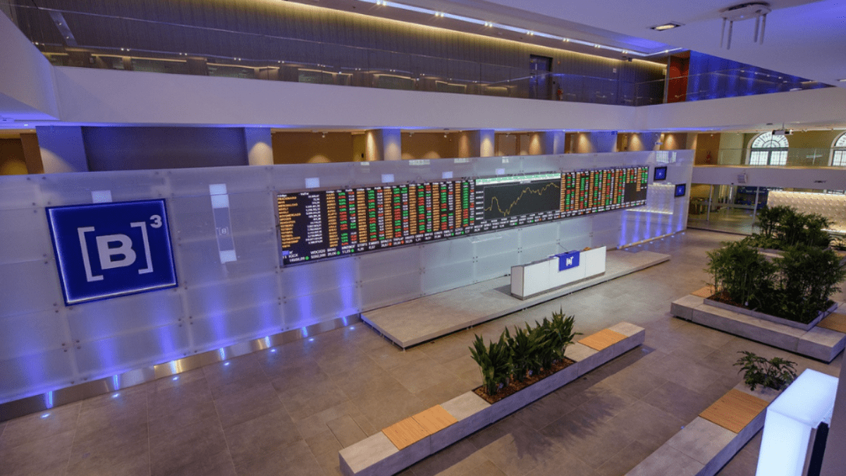 b3-bolsa-valores-ibovespa-mercado-sp02.webp.png