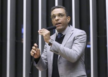 Câmara aprova aumento de pena para furto de fios das redes de energia e telefonia – Notícias