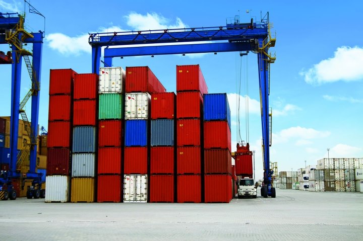 santos-brasil-conteineres-portos-.jpg