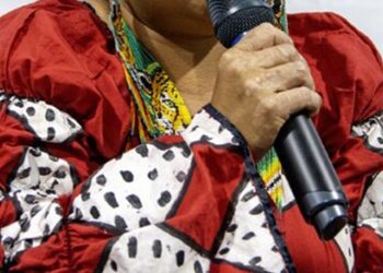 Filme mostra reencontro de pai e filhas indígenas 40 anos depois