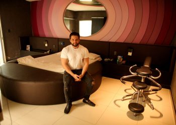 menos de 1/4 das delegações confirmou hospedagem