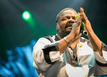 Morre Arlindo Cruz, ícone do samba, aos 66 anos no Rio de Janeiro