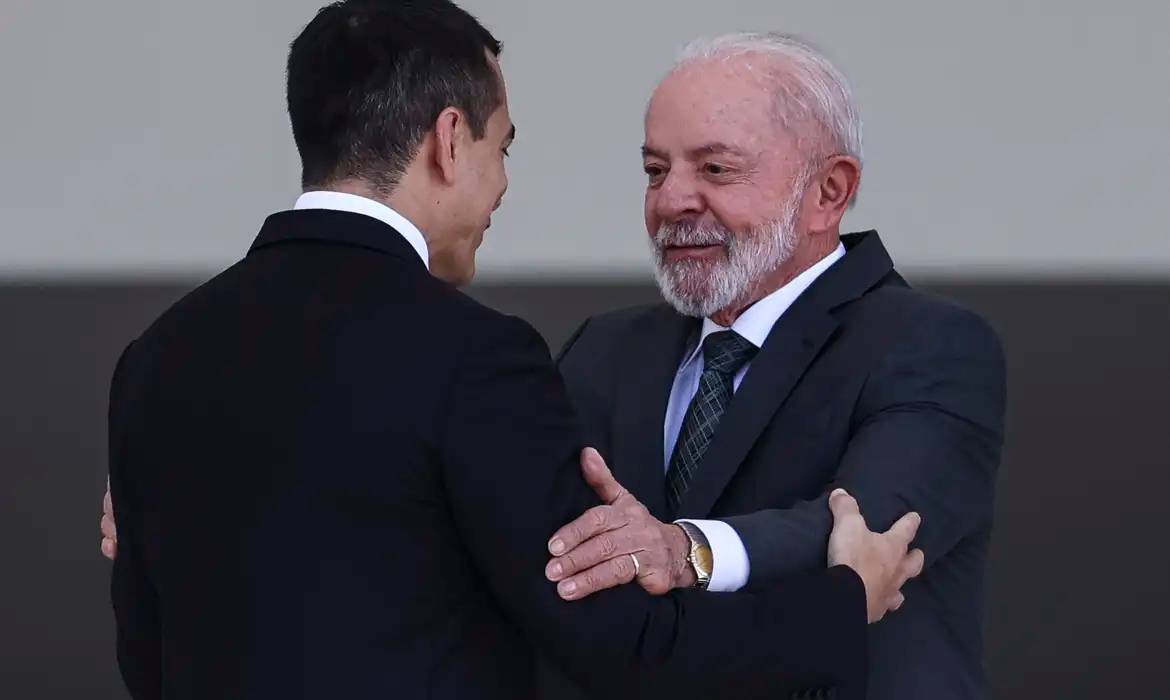 lula-e-noboa-mc_abr_18082025-3.webp.jpeg