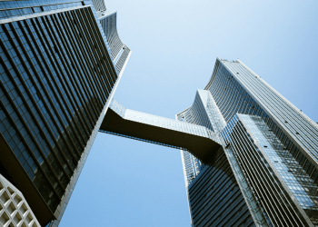 Fundos imobiliários da XP Asset mostram resiliência em meio à Selic a 15%