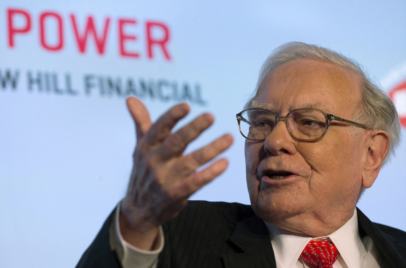 warren-buffett-reuters.jpg