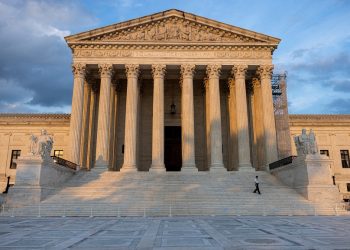 Suprema Corte dos EUA diz que vai julgar (e rápido) se tarifas de Trump são legais