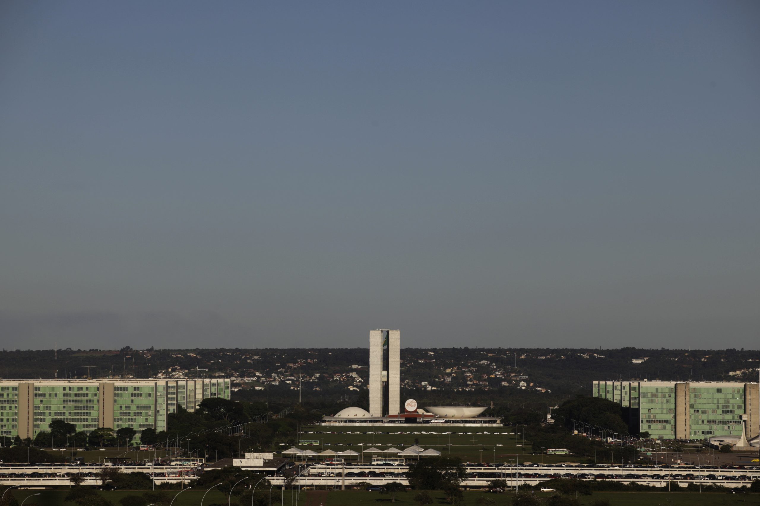 2025-05-15T215136Z_1_LYNXMPEL4E15T_RTROPTP_4_BRAZIL-BRASILIA.jpg