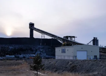 governo Trump cria plano de R$ 3 bi para salvar o carvão