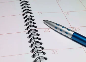 dados de trabalho no Brasil e nos EUA serão destaque