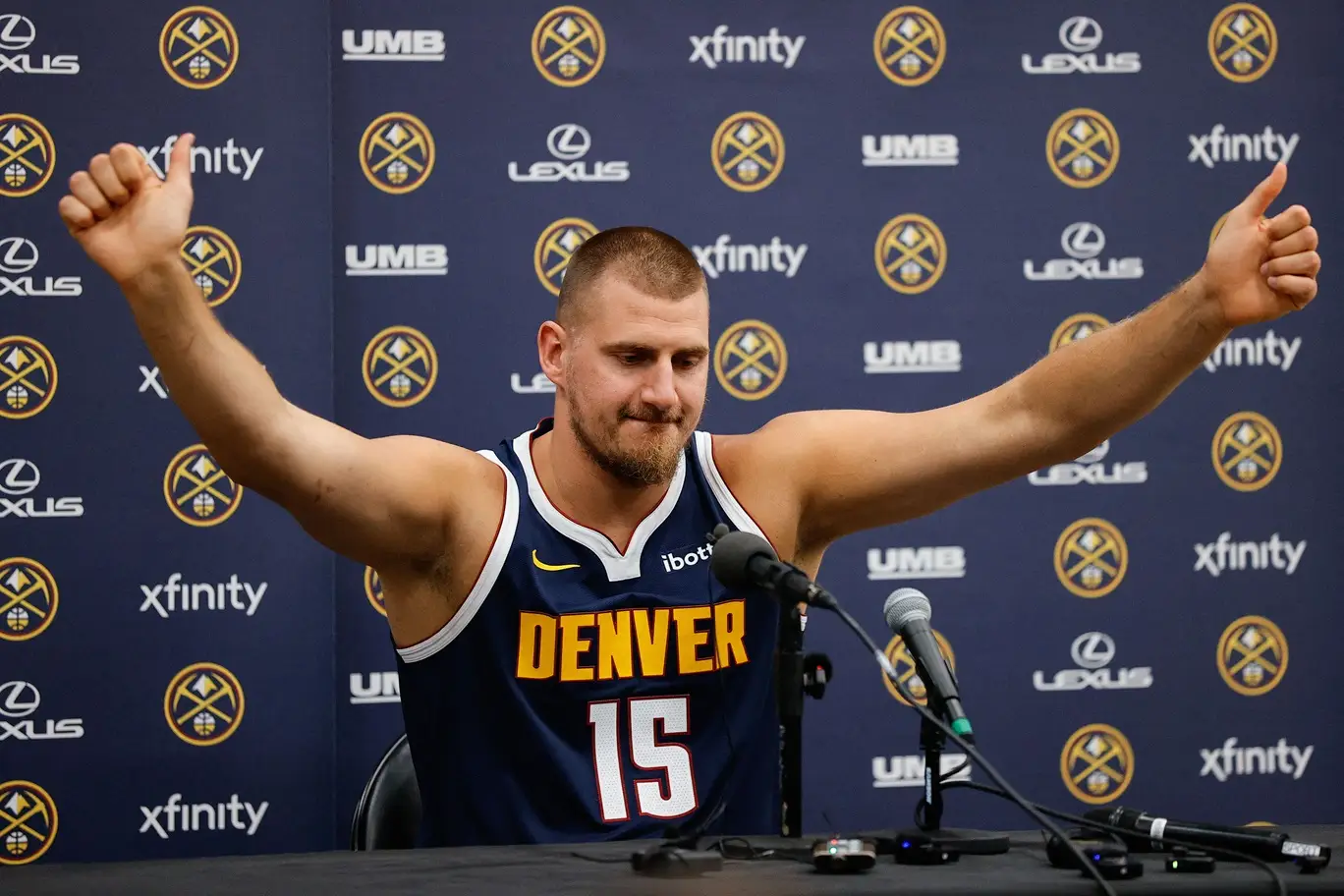 2025-09-29T193748Z_257898097_MT1USATODAY27202990_RTRMADP_3_NBA-DENVER-NUGGETS-MEDIA-DAY.jpg