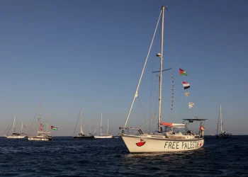 Flotilha com ajuda a Gaza diz que navios israelenses buscaram intimidar seus barcos