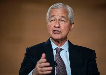 Dimon faz alerta sobre mercado de crédito dos EUA