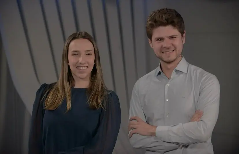 Bruna-Sene-analista-de-renda-variavel-da-Rico-e-Ruan-Argenton-analista-do-setor-imobiliario-do-Resea.webp