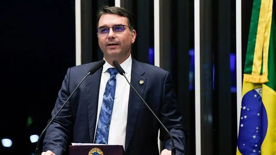 flavio-bolsonaro-e1740046341466.jpg