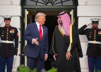 Trump diz que príncipe saudita “não sabia de nada” sobre jornalista assassinado
