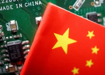 MetaX dispara 700% na estreia com impulso dos chips de IA da China