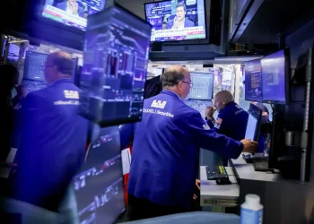 Wall Street vê bolha da IA se formando e já aposta no que vai estourá-la