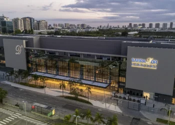 Rede D’Or salta após proventos de R$ 8 bi e reforço em confiança na geração de caixa