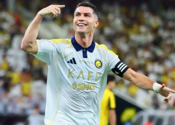 Cristiano Ronaldo inicia contagem regressiva rumo ao gol mil; veja contas e projeções