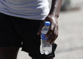 Rio monta força-tarefa para enfrentar calor extremo
