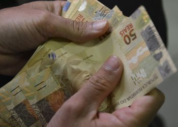 Codefat aprova calendário do abono salarial de 2025