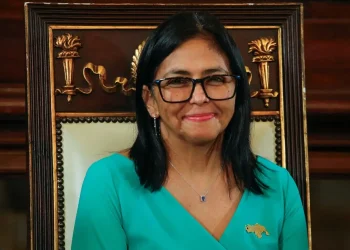 Delcy Rodríguez é empossada presidente interina da Venezuela