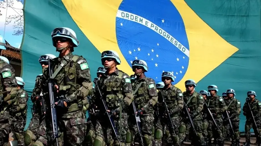 apresentacao-dos-soldados-do-exercito-brasileiro-1561128950844_v2_900x506.jpg.jpeg