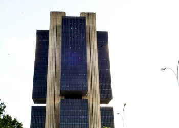 Com quórum desfalcado, Copom decide se mantém Taxa Selic