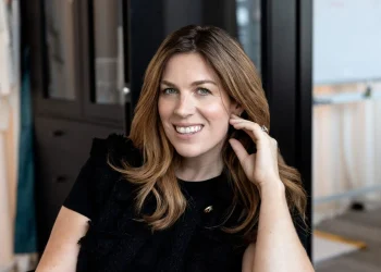 Criadora de empresa de US$ 400 milhões faz hipnose para combater medo de fracassar