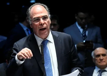 Alvo da PF, família Bezerra enviou e se beneficiou de emenda de R$ 22 mi; entenda