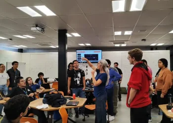 entre queda de juros e impacto regulatório, o que muda para as ações?