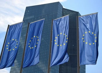 Guerra no Irã alimenta aposta de alta de juros por BCs da Europa devido a inflação