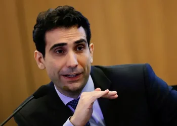 Para Galípolo, BC é mais transatlântico do que jet-ski: “não faz movimentos bruscos”