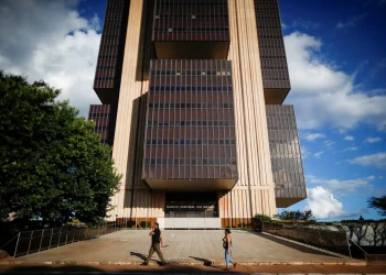 Fluxo “gringo” seguirá? 5 questões para mercados brasileiros enquanto guerra continua