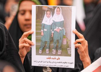 Ataque à escola de meninas no Irã expõe os horrores da guerra