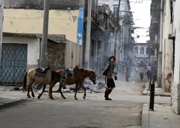 Após meses de ameaças, Trump ameniza posição sobre bloqueio de petróleo a Cuba