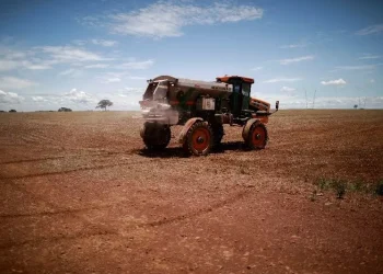 China restringe exportações de fertilizantes e aperta oferta pressionada pela guerra