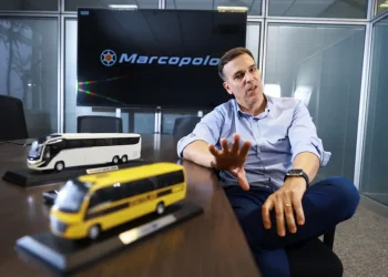 Marcopolo busca crescimento na América Latina para enfrentar desaceleração no Brasil