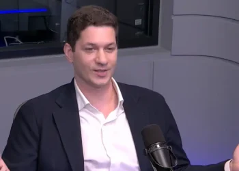 Fim do petrodólar? Bitcoin surge como peça-chave na nova disputa econômica