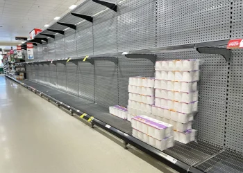 O grande pânico da falta de papel higiênico volta a atacar no Japão