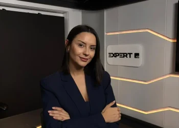 a jornada de Gabriela Ribeiro, da RV4, na assessoria