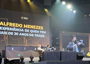 Lenda do mercado, Alfredo Menezes aposta em real mais forte diante de cenário global