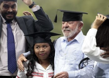 Governo anuncia ampliação da Rede Nacional de Cursinhos Populares