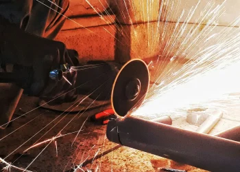 Indústria elogia queda de juros, mas acha corte insuficiente para recuperar perdas