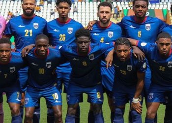 Tubarões Azuis nadam contra a corrente rumo à Copa 2026