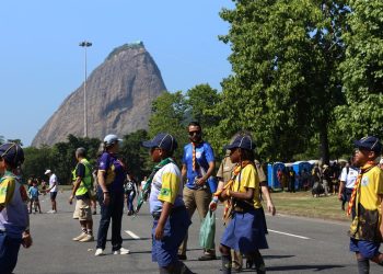 Movimento escoteiro reúne mais de 4 mil pessoas em evento no Rio