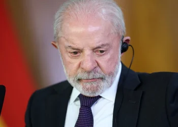 Lula reduz mulheres em ministérios enquanto tenta atrair eleitorado feminino