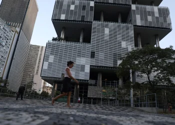 Dividendos da Petrobras e temporada de balanços na B3; veja os destaques da semana