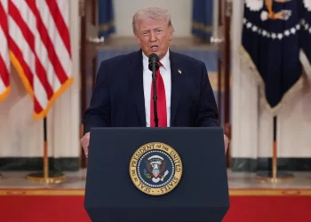 Esperanças de fim rápido da guerra do Irã reduzem após fala de Trump; petróleo sobe