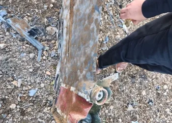 Caça abatido e queda de 2º avião ampliam escalada da guerra entre EUA e Irã